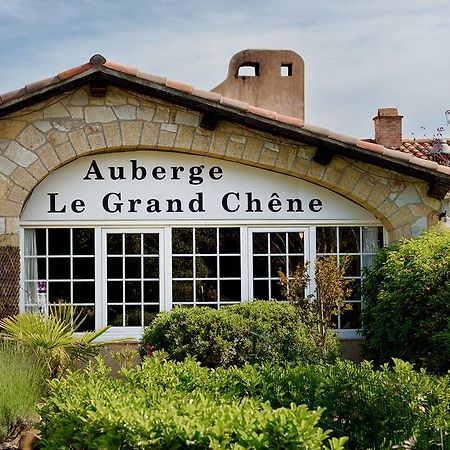 Auberge Du Grand Chene ซิญองส์-ลาเกสกาด ภายนอก รูปภาพ